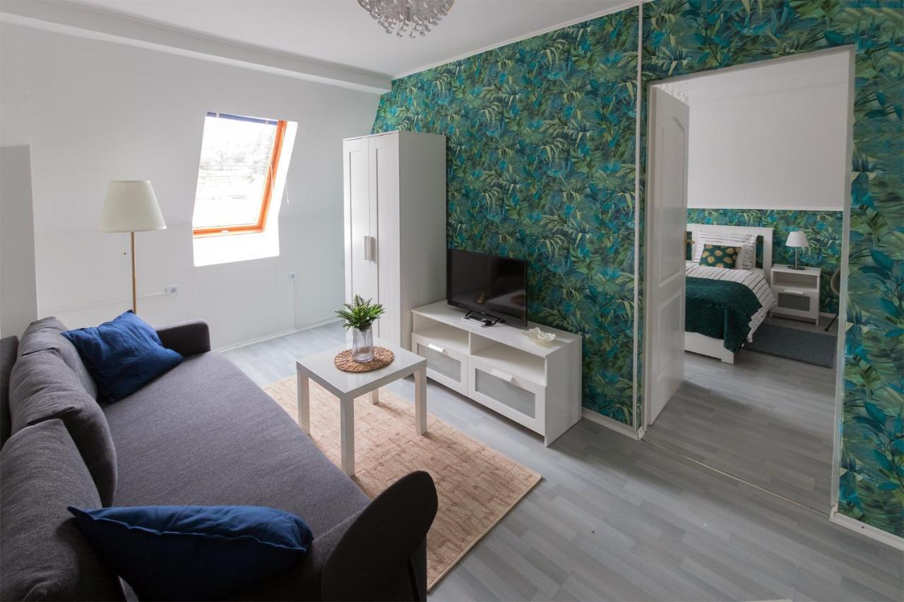 Ketpava Vendeghaz Hotel Igal Buitenkant foto